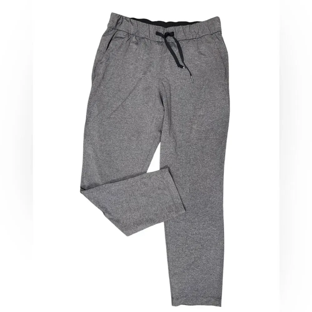 Lululemon On The Fly Heathered Gray Jogger Womens Size 8 Athleisure Comfy